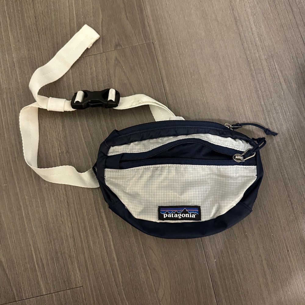 Patagonia Lightweight Hip Fanny Pack - Navy/White